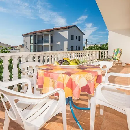 Apartment With Parking Space - 20971
